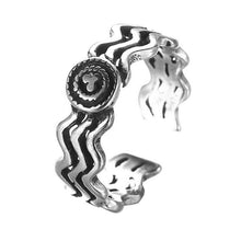 Load image into Gallery viewer, Todorova Antique Beach Punk Rings Vintage Geometric Knuckle Rings for Women Men Carved Adjustable Finger Foot Toe Ring